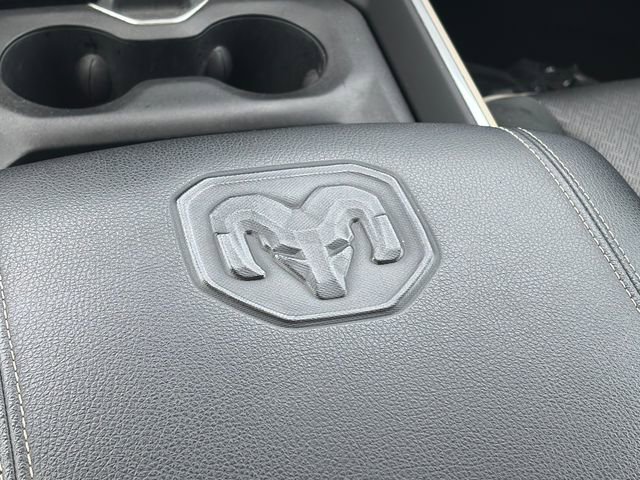 Used 2019 RAM 1500 Laramie image 16