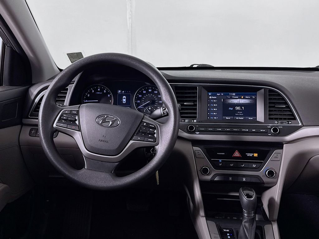 Used 2018 Hyundai Elantra SEL FWD image 11