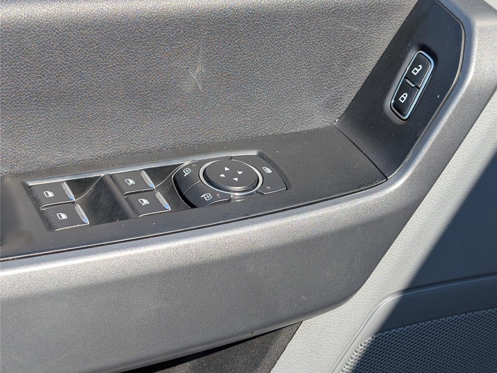 Used 2024 Ford F250 XLT AWD/4WD image 19