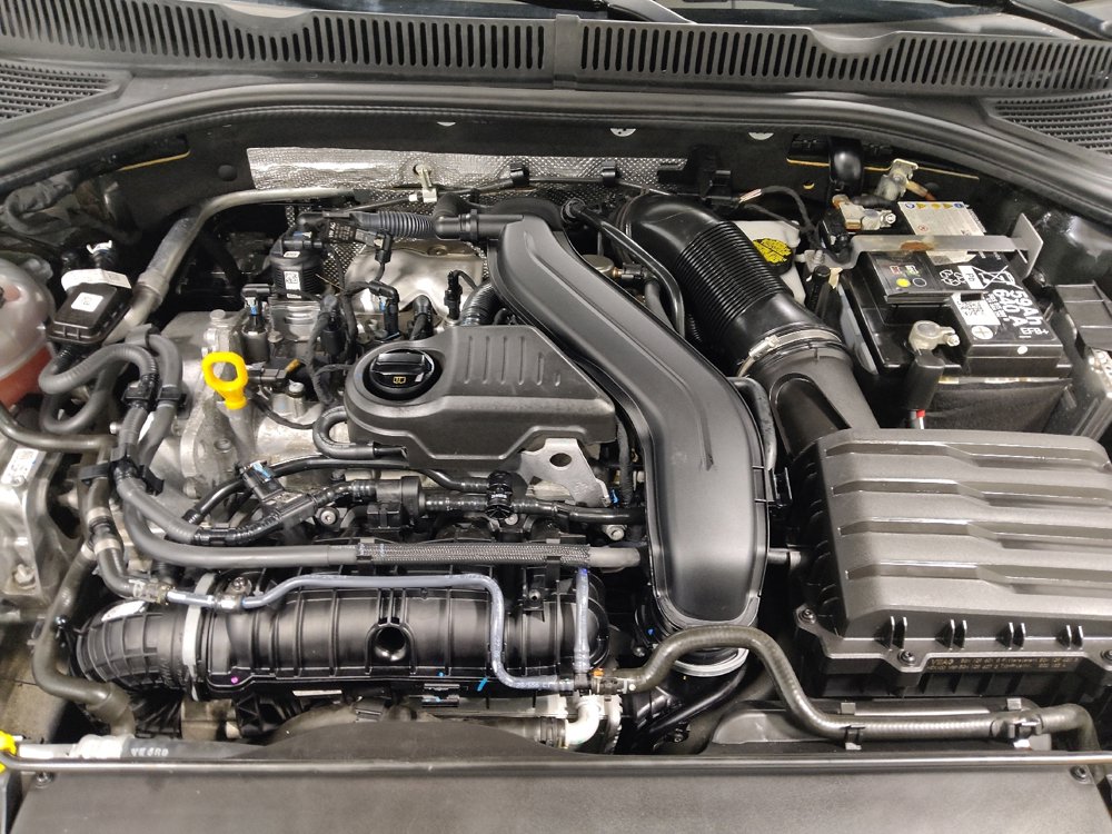 Used 2024 Volkswagen Jetta SE image 30