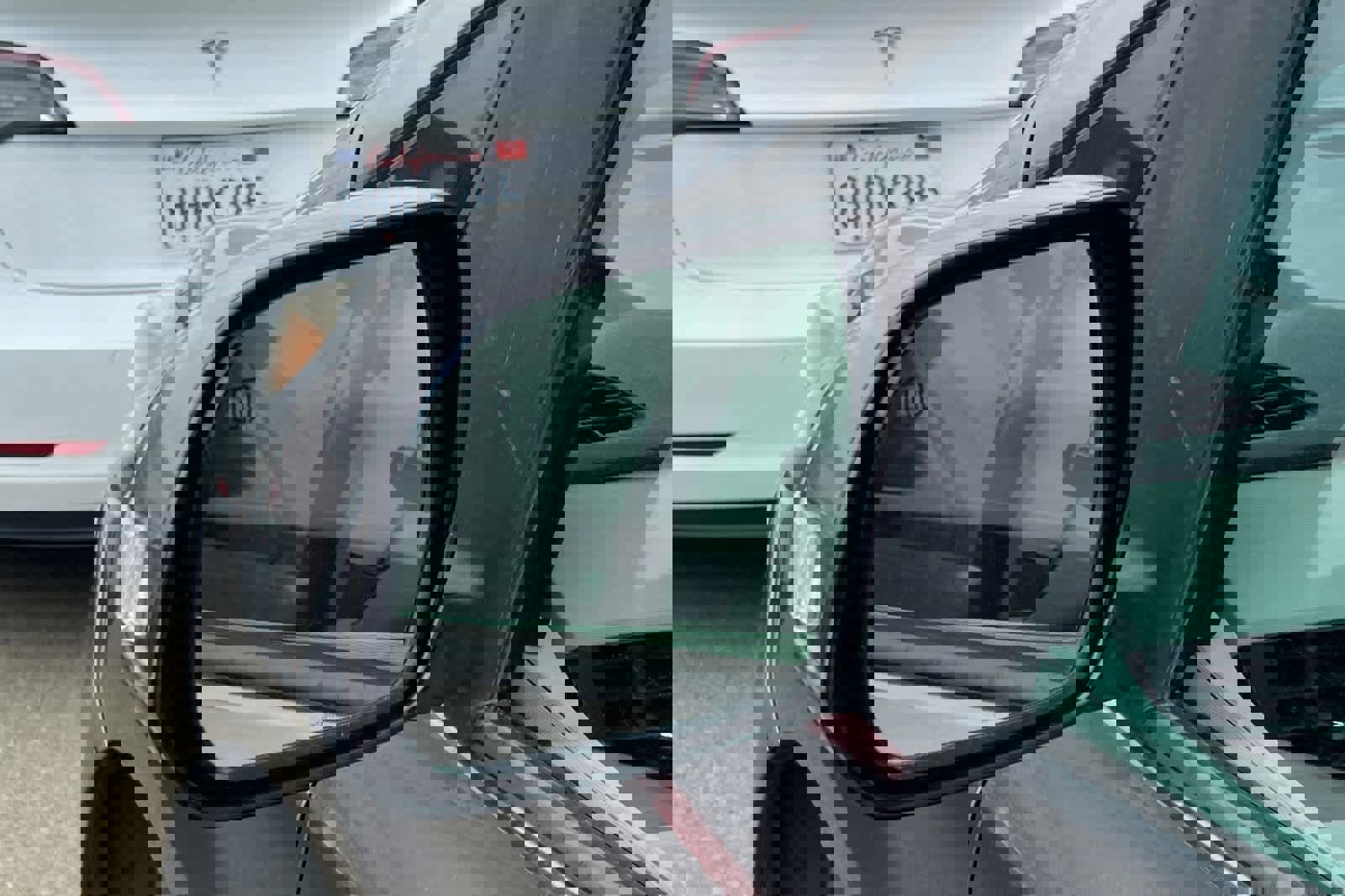 Used 2013 Toyota Sienna Limited w/ Premium Pkg image 8