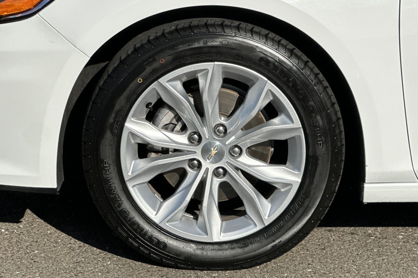 Used 2024 Chevrolet Malibu LT FWD image 23
