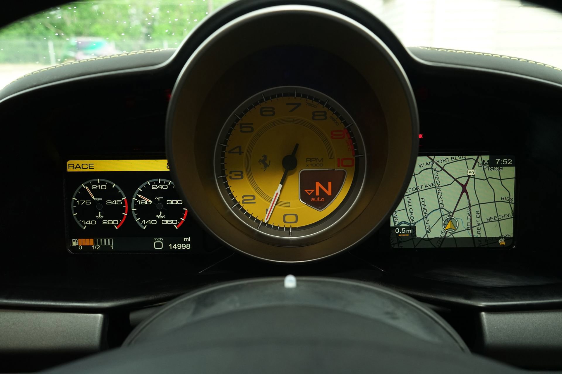 Used 2010 Ferrari 458 Italia Coupe image 16