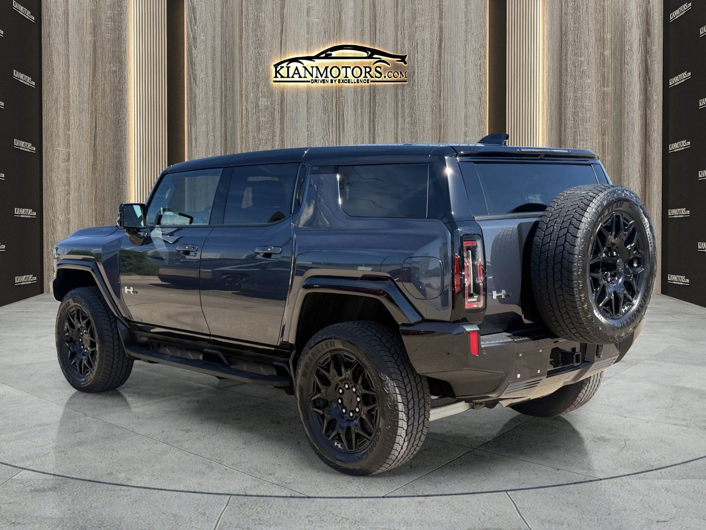 Used 2026 GMC Hummer EV SUV AWD/4WD image 7