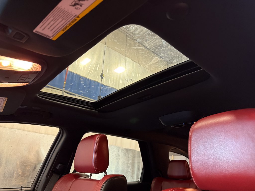 Used 2022 Dodge Durango SRT w/ Black Package AWD/4WD image 3