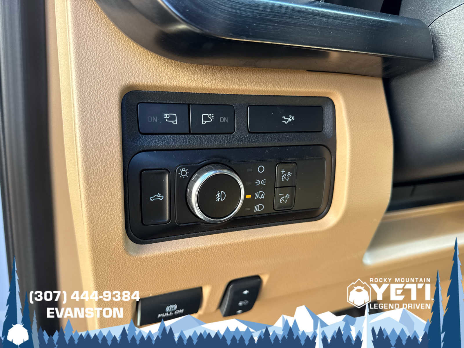 Used 2023 Ford F450 Lariat w/ Lariat Ultimate Package image 30