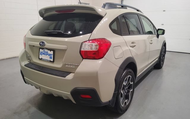 Used 2017 Subaru Crosstrek 2.0i Premium AWD/4WD image 7