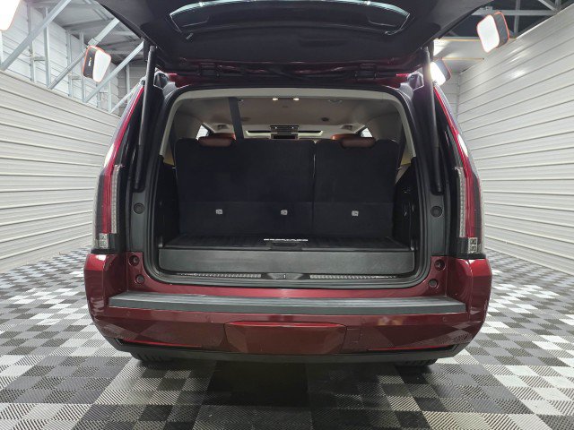 Used 2019 Cadillac Escalade Luxury AWD/4WD image 44