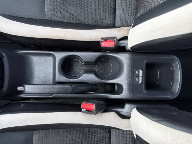 Used 2022 Nissan Versa SV FWD image 24