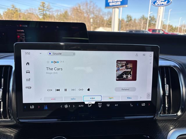 Used 2025 Ford Expedition Platinum w/ Stealth Performance Package image 23