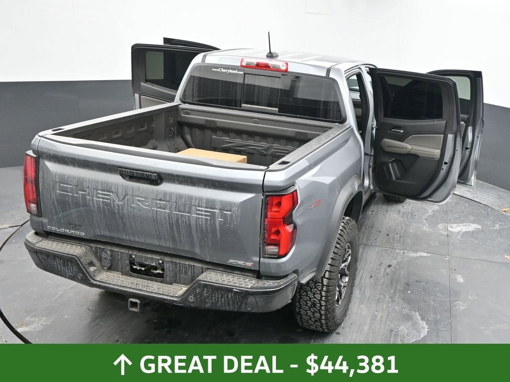 Used 2024 Chevrolet Colorado ZR2 w/ ZR2 Convenience Package III image 67