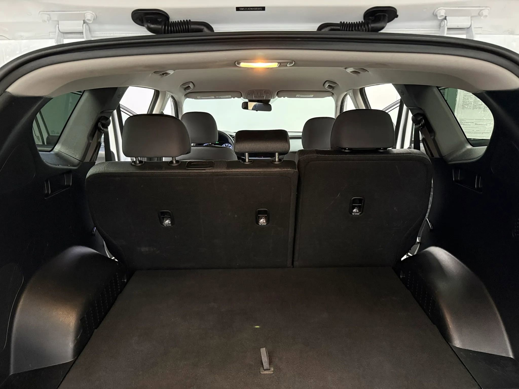 Used 2019 Hyundai Santa Fe SE AWD/4WD image 9