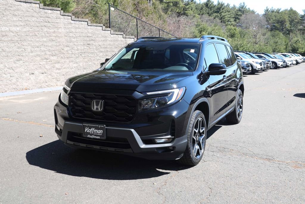 Used 2023 Honda Passport Elite image 11