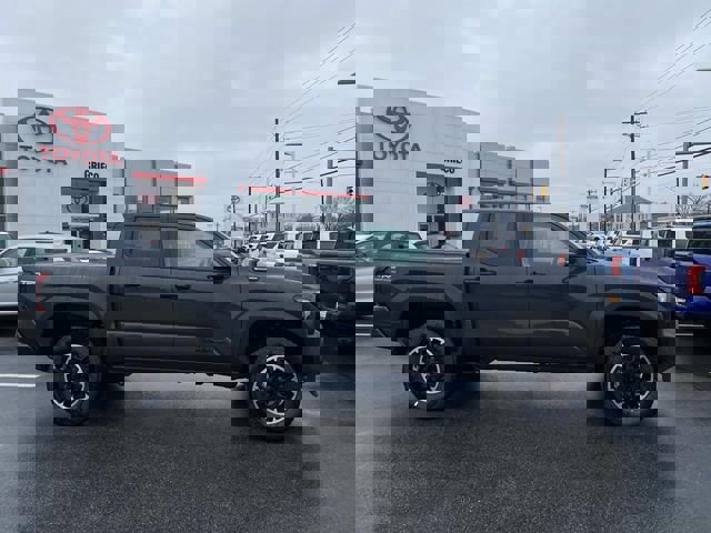 New 2026 Toyota Tacoma TRD Off-Road image 2