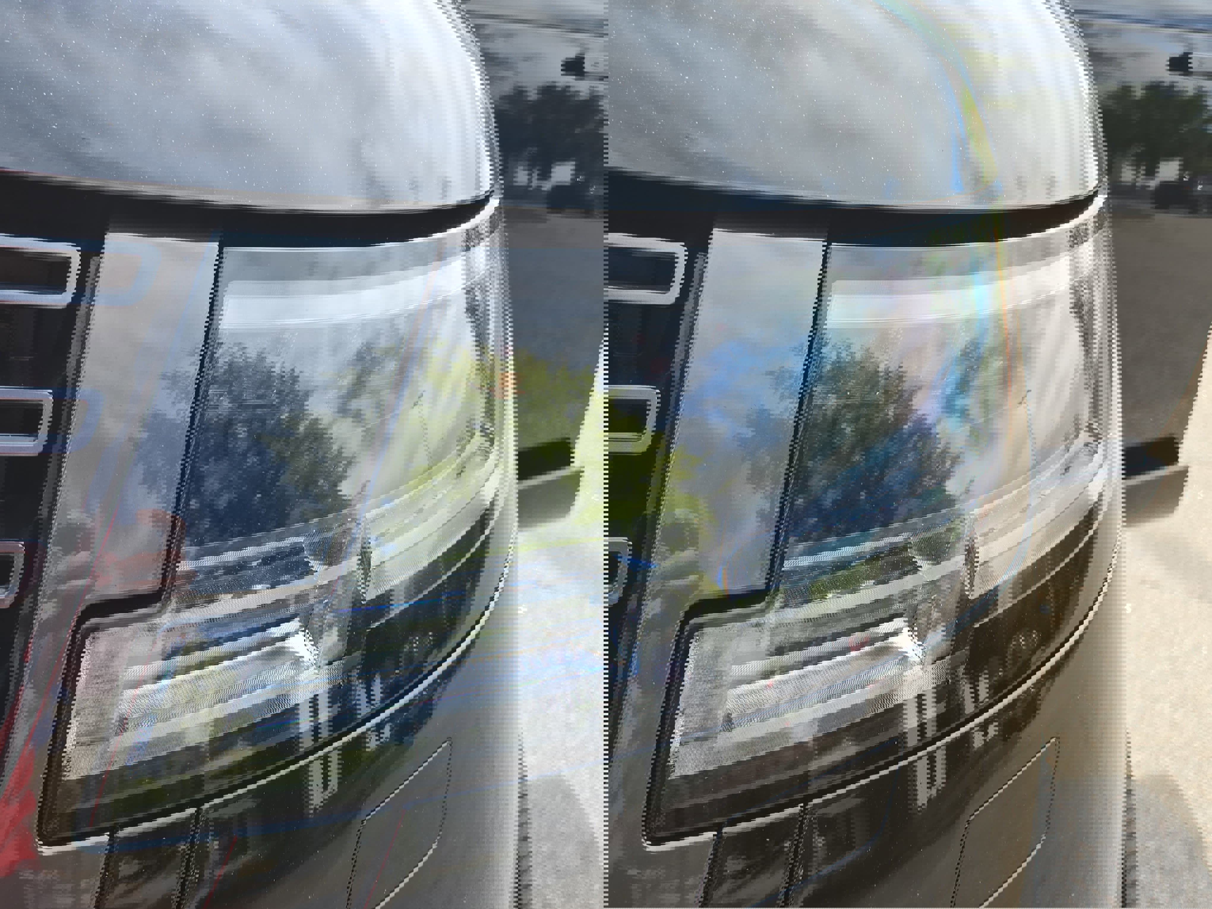 Certified 2025 Land Rover Range Rover Long Wheelbase Autobiography AWD/4WD image 33