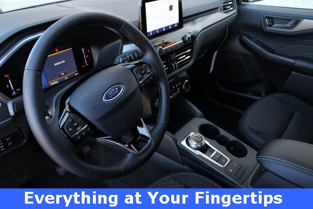 New 2026 Ford Escape Active image 2