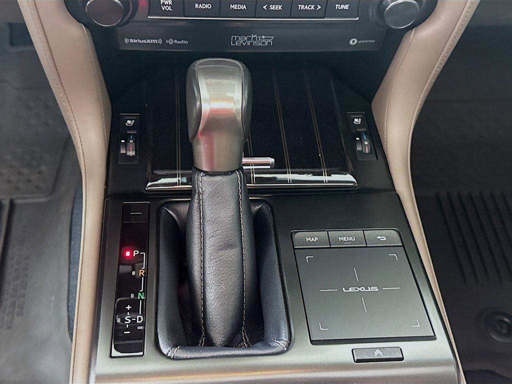 Used 2023 Lexus GX 460 Premium image 16