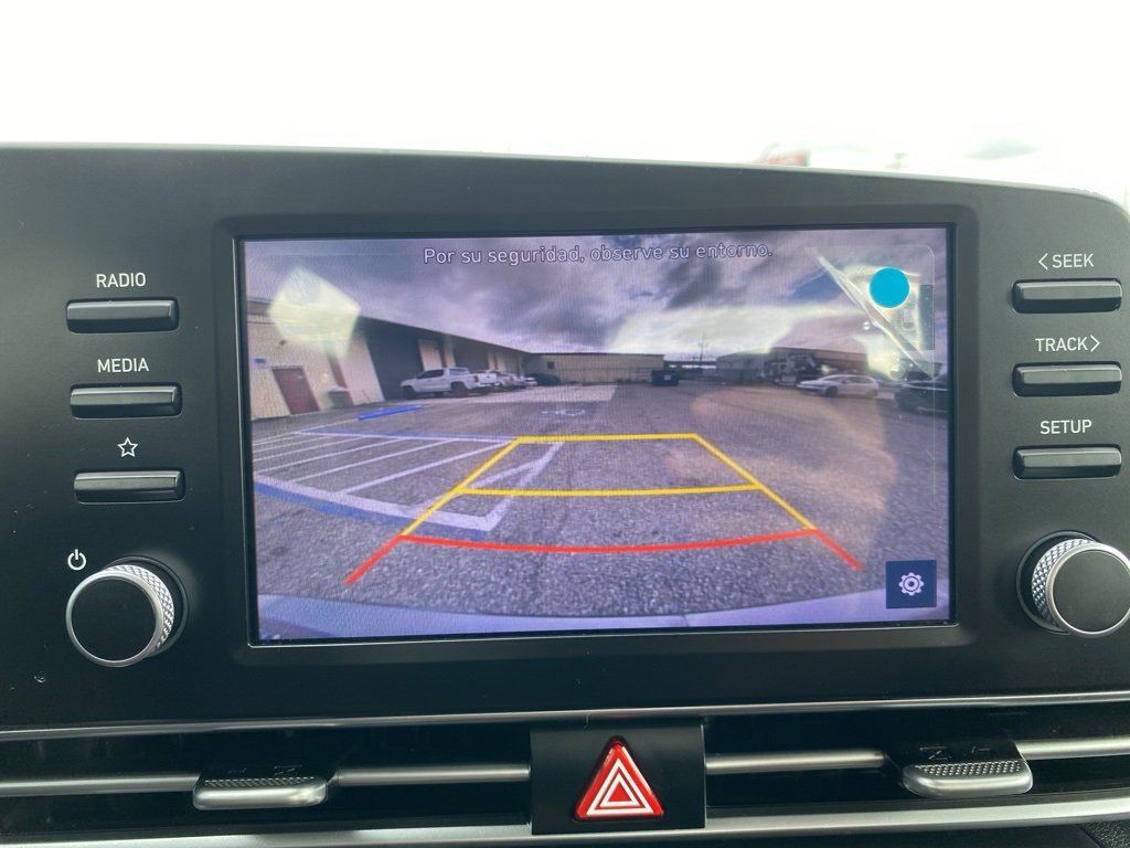 Used 2023 Hyundai Elantra SEL w/ Preferred Accessory Package image 25