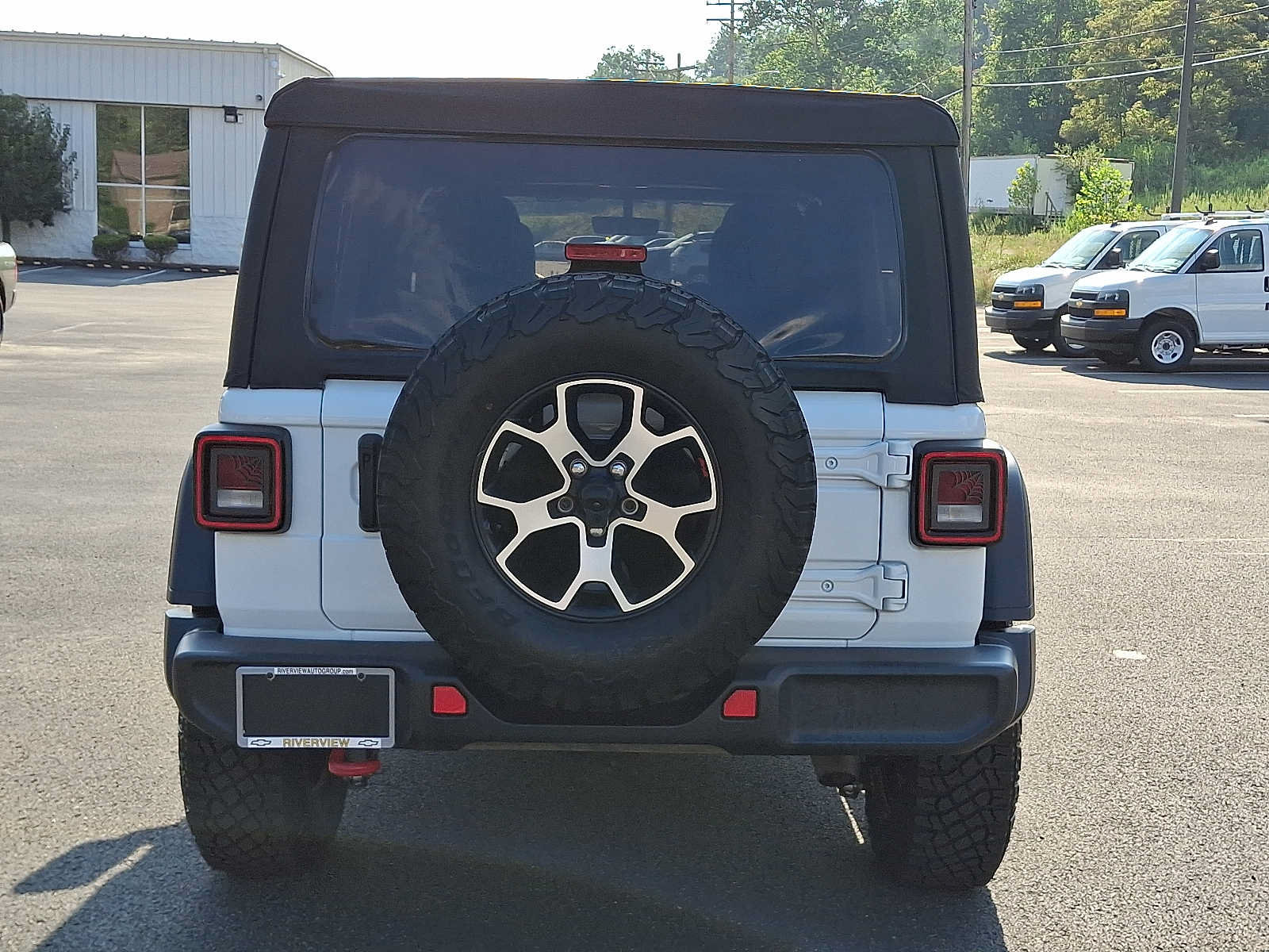 Used 2022 Jeep Wrangler Unlimited Rubicon w/ Cold Weather Group AWD/4WD image 7