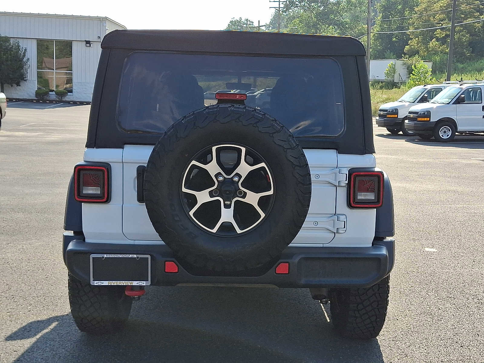 Used 2022 Jeep Wrangler Unlimited Rubicon w/ Cold Weather Group AWD/4WD image 7