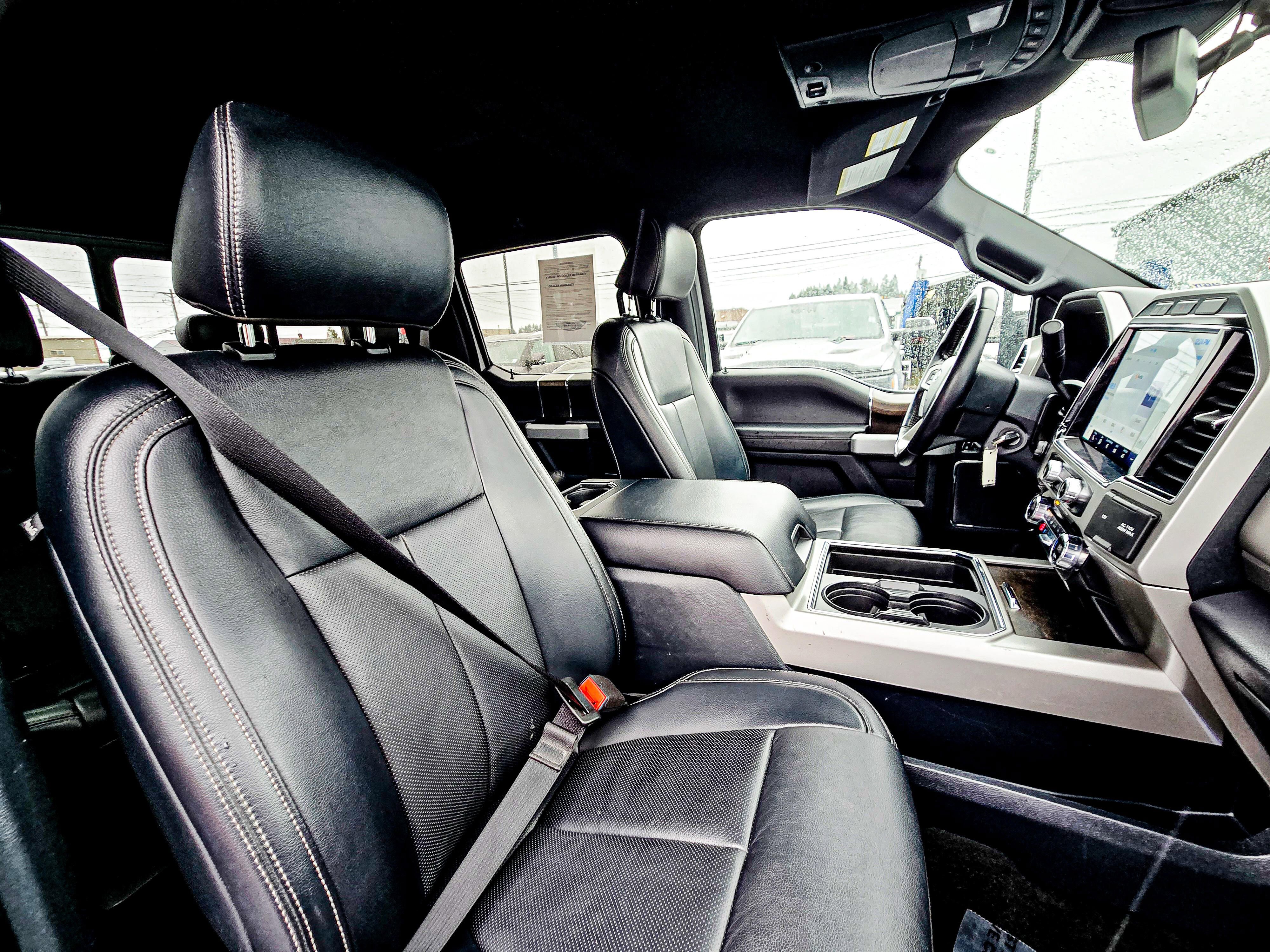 Used 2022 Ford F250 Lariat w/ Lariat Value Package image 14