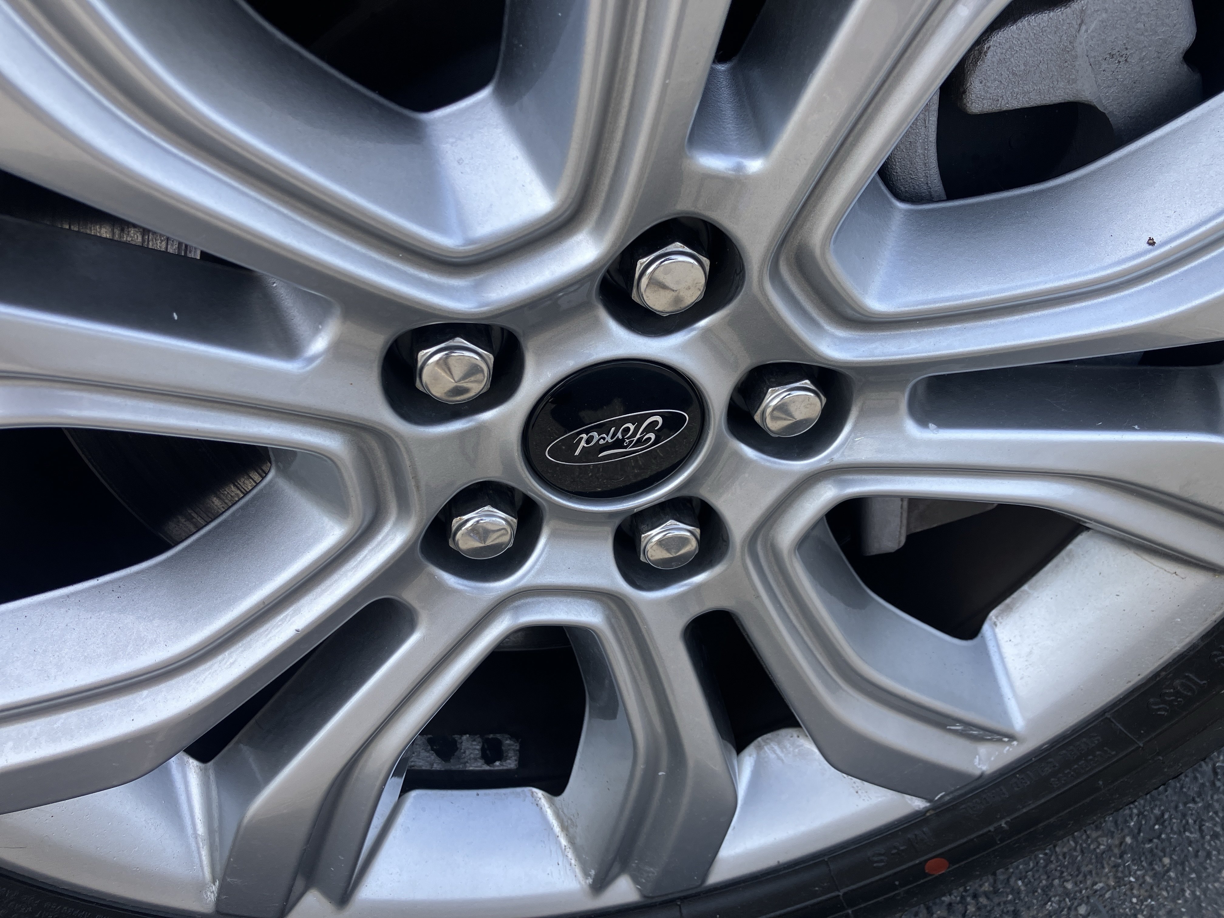 Certified 2024 Ford Edge Titanium AWD/4WD image 9