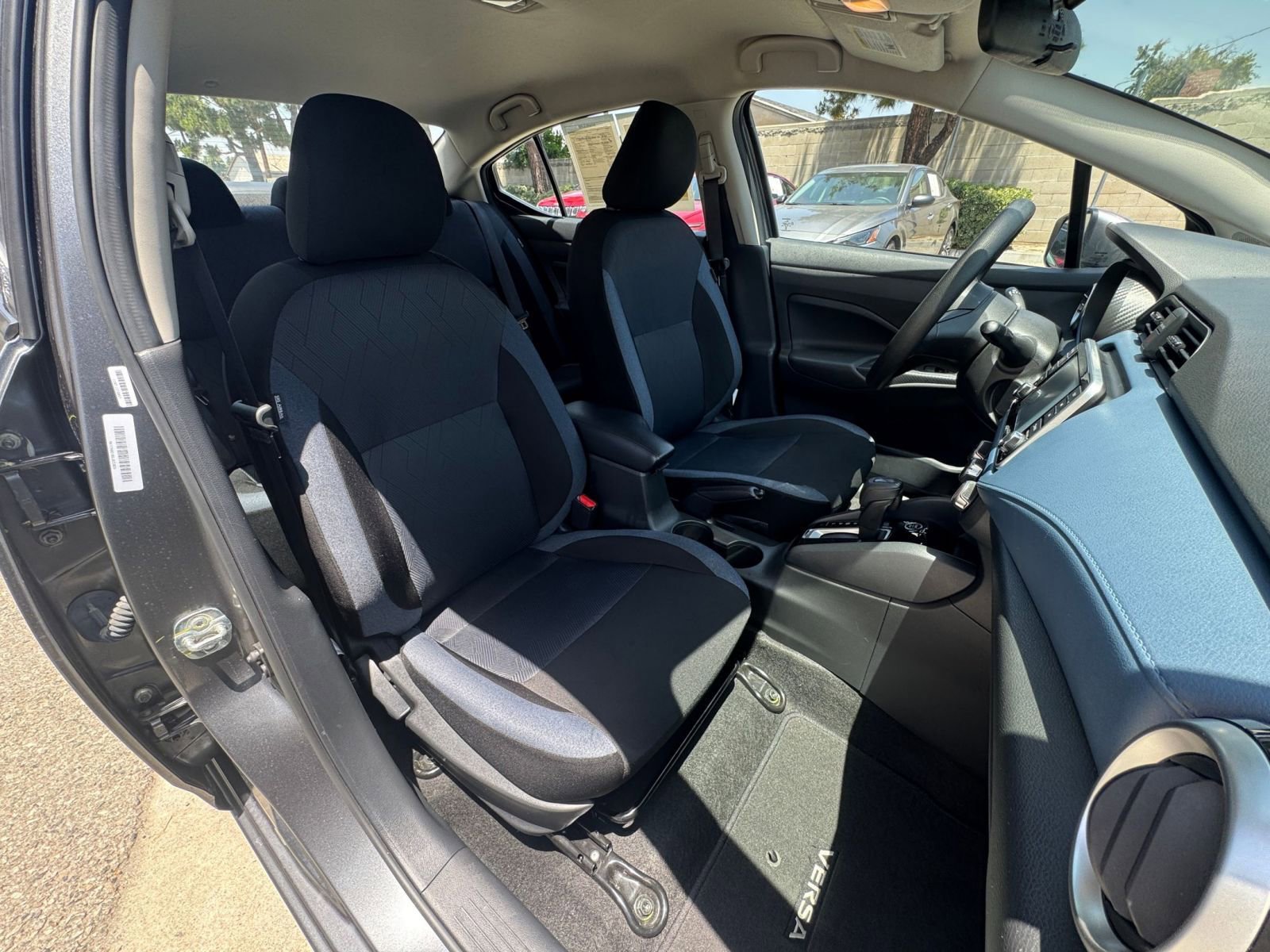 Used 2025 Nissan Versa SV FWD image 35