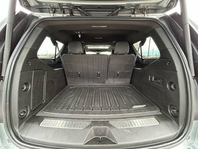 Used 2023 GMC Yukon XL Denali AWD/4WD image 54