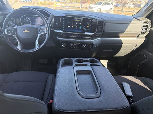 Used 2022 Chevrolet Silverado 1500 LT image 19