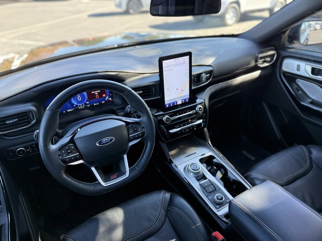 Used 2023 Ford Explorer ST w/ Equipment Group 401A image 24
