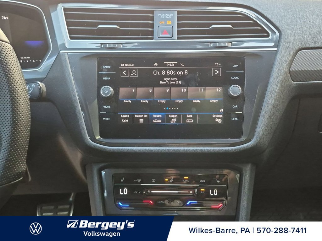 Certified 2024 Volkswagen Tiguan SE R-Line AWD/4WD image 31
