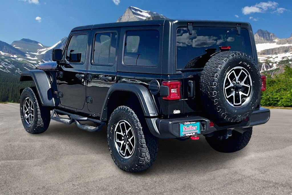 Used 2024 Jeep Wrangler Unlimited Rubicon AWD/4WD image 13