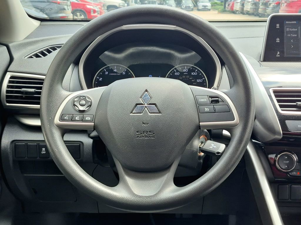 Used 2020 Mitsubishi Eclipse Cross LE FWD image 19
