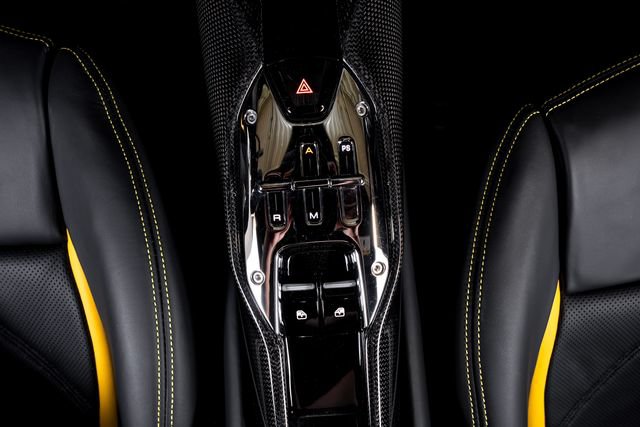 Used 2024 Ferrari 296 GTB RWD image 43