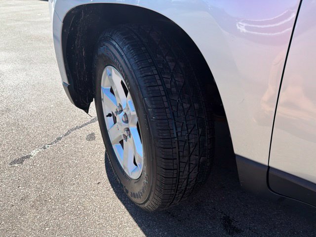 Used 2016 GMC Acadia SLE FWD image 10