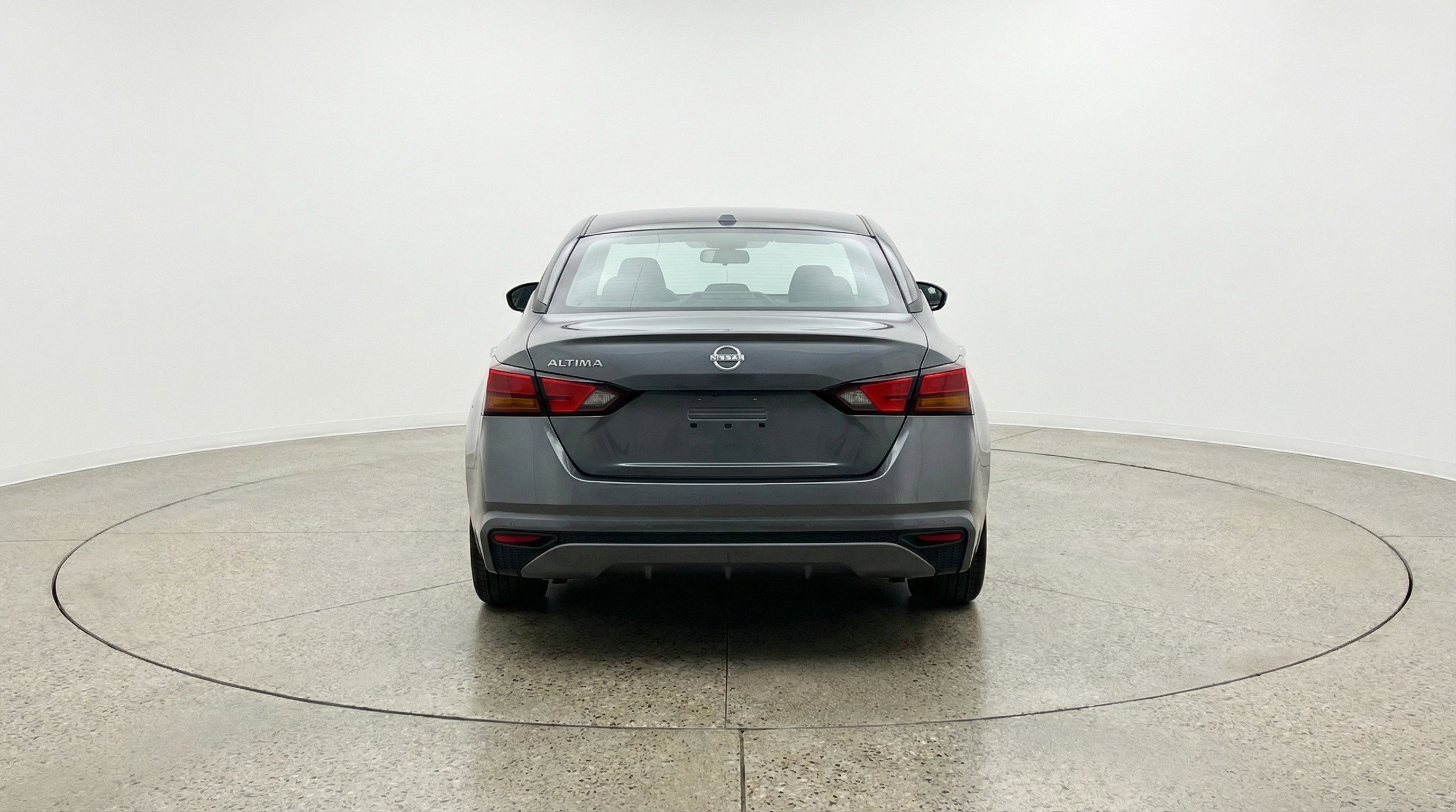 Used 2025 Nissan Altima 2.5 SV image 7