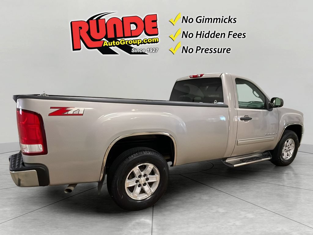 Used 2008 GMC Sierra 1500 SLE w/ Z71 Off-Road Package RWD image 9