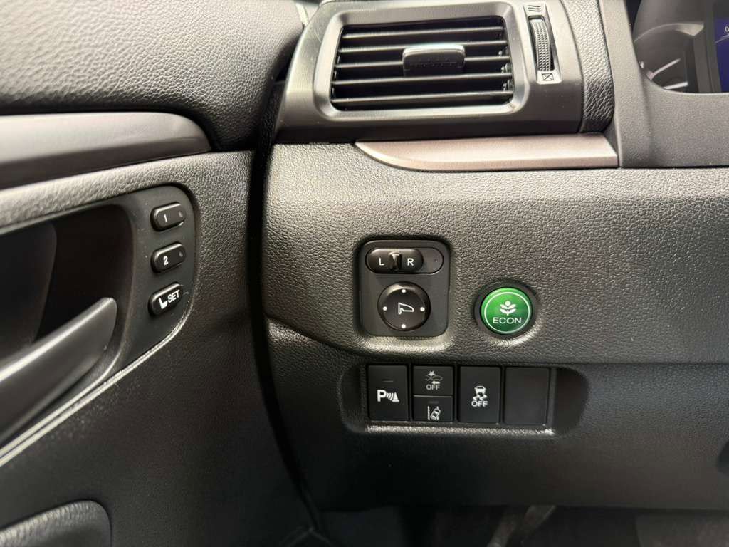 Used 2023 Honda Passport EX-L image 37