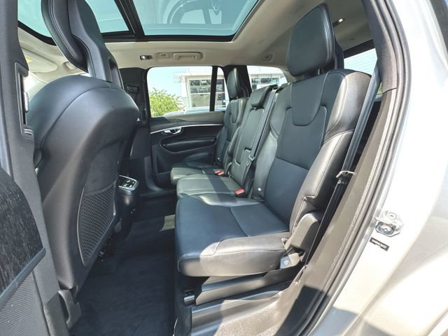 Used 2020 Volvo XC90 T5 Momentum AWD/4WD image 25