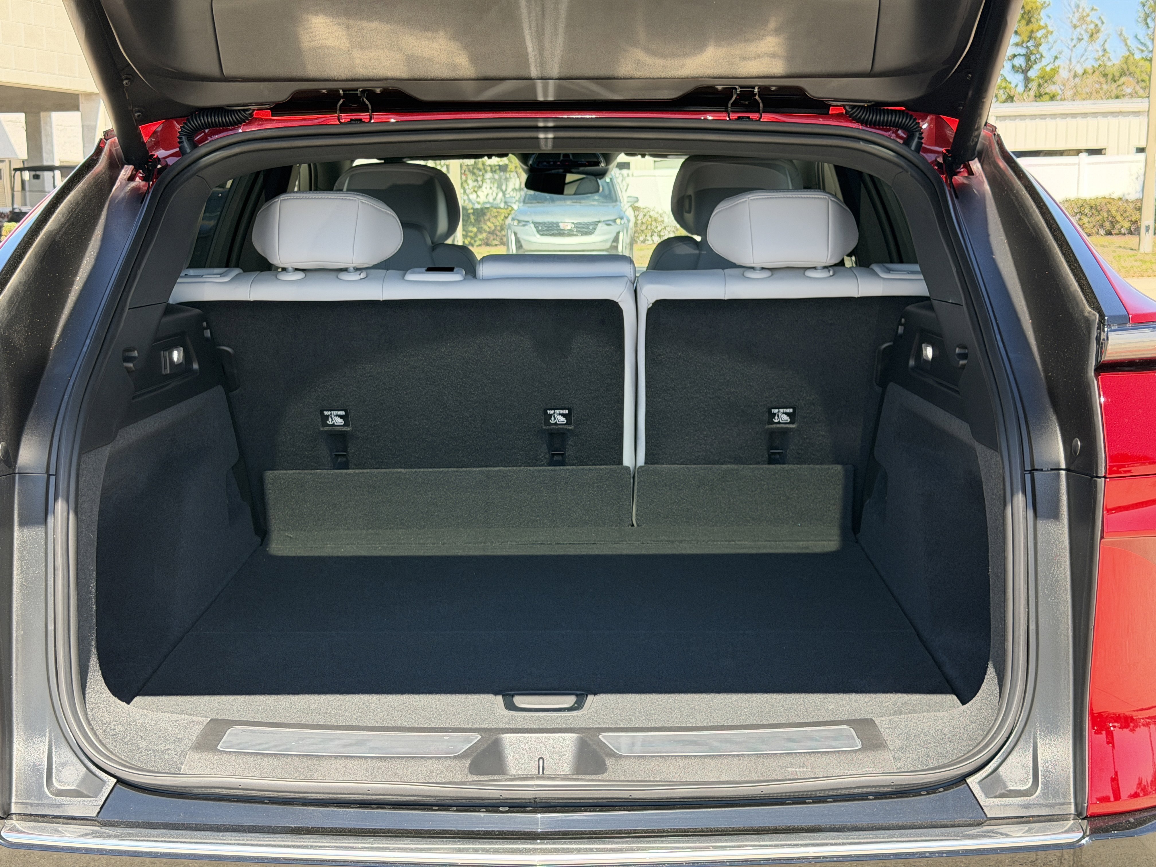 New 2026 Cadillac Lyriq Luxury image 10