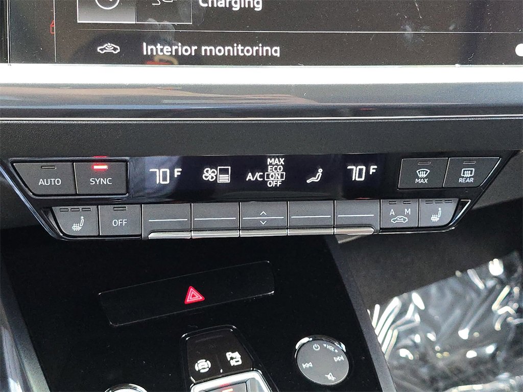 Used 2023 Audi Q4 e-tron Premium image 31