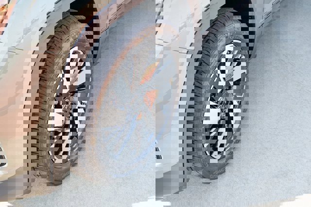 New 2026 Volkswagen Atlas Cross Sport SE image 10