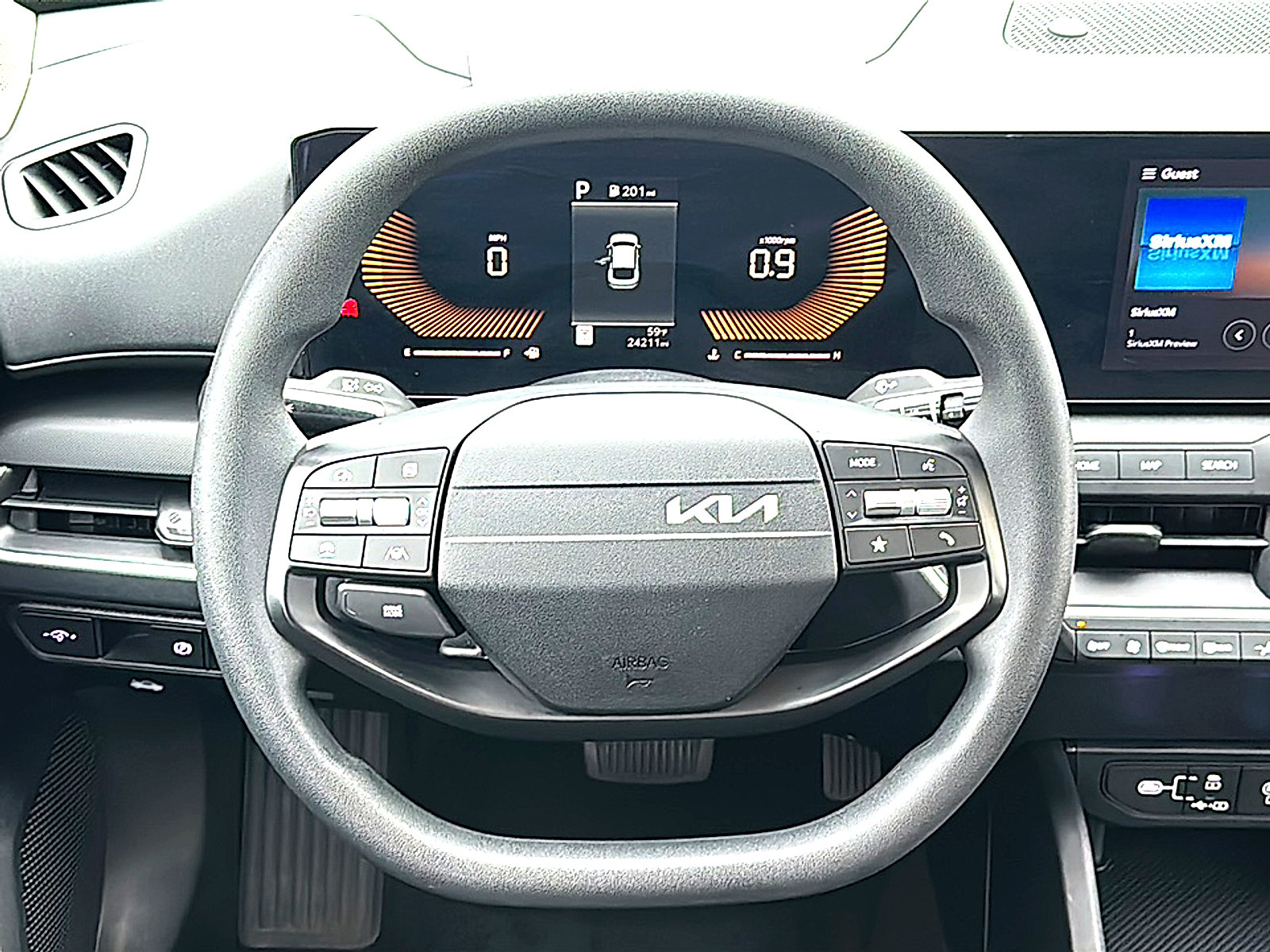 Used 2025 Kia K4 FWD image 27