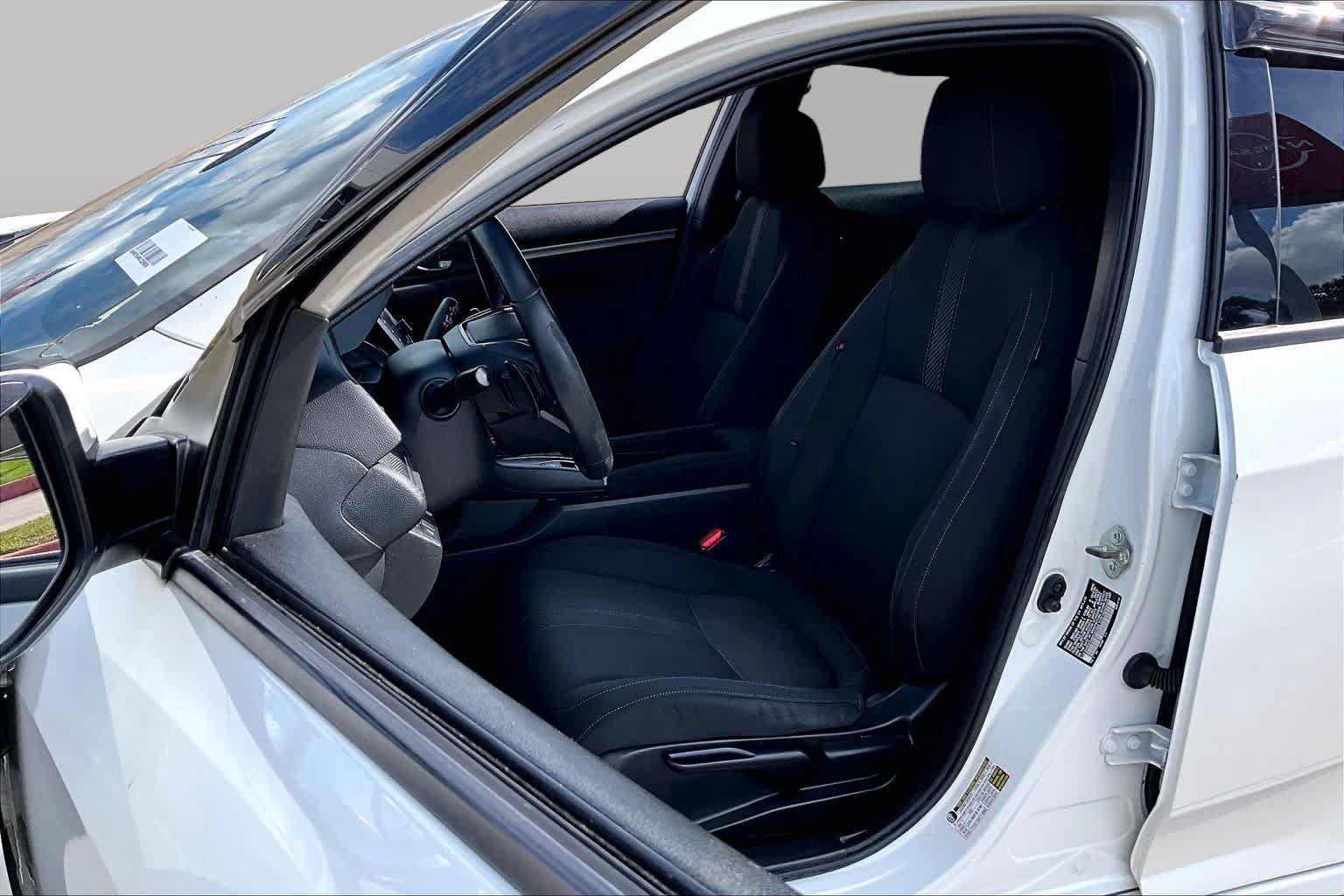 Used 2019 Honda Civic Sport image 7