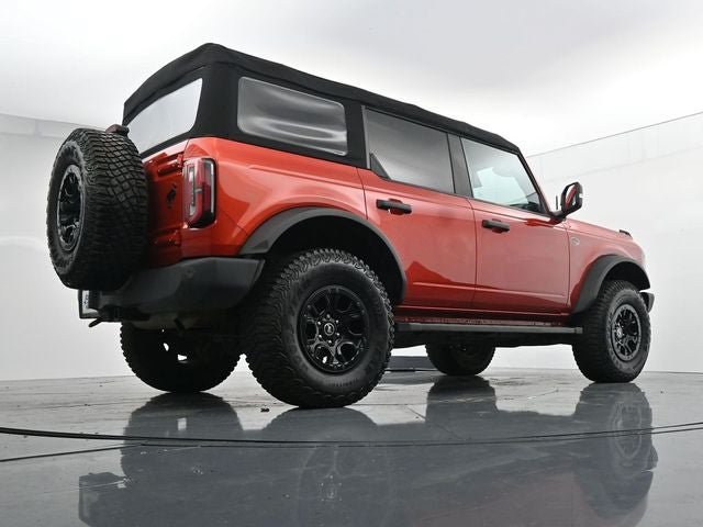 Used 2023 Ford Bronco Wildtrak AWD/4WD image 27