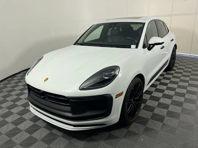 Certified 2024 Porsche Macan GTS AWD/4WD image 7
