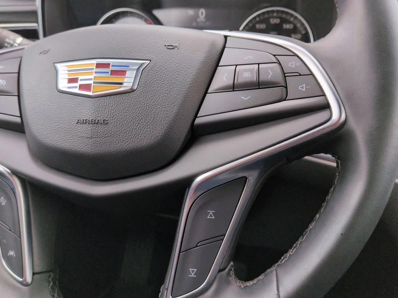 Used 2025 Cadillac XT5 Luxury w/ LPO, Floor Liner Package AWD/4WD image 24