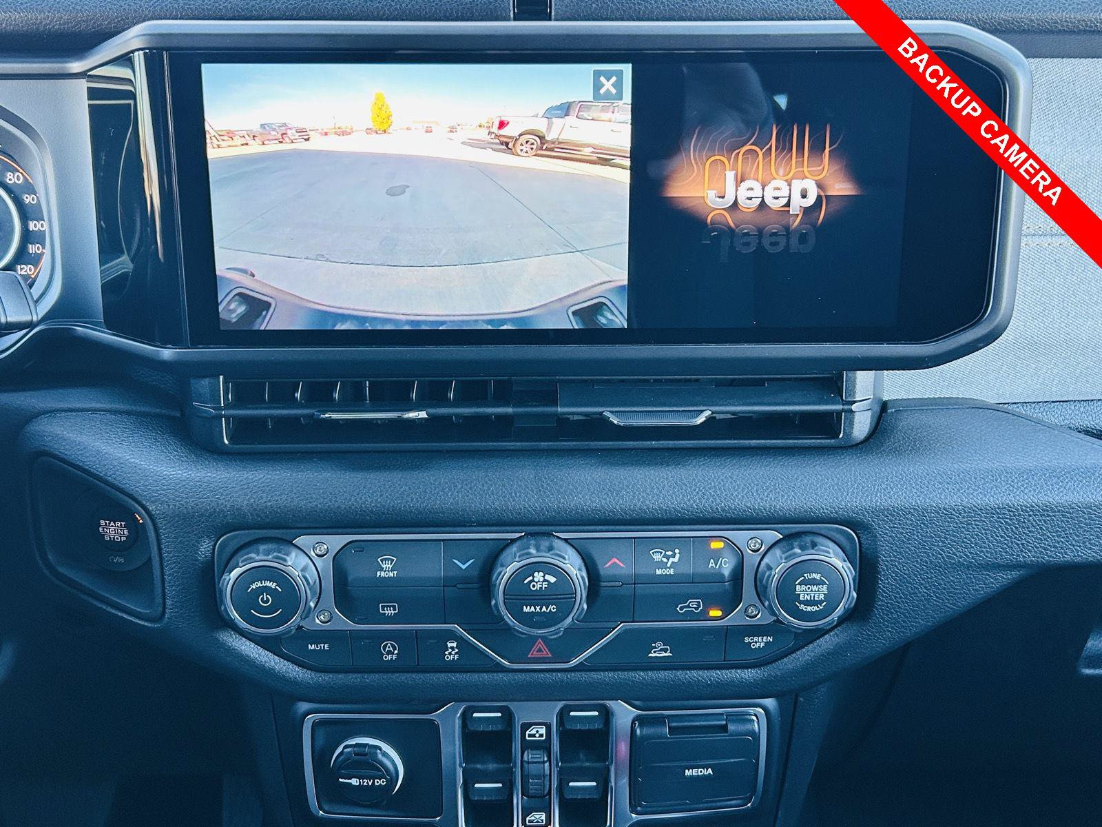 New 2026 Jeep Gladiator Sport AWD/4WD image 7