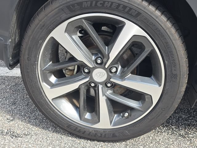 Used 2018 Hyundai Kona Limited AWD/4WD image 10