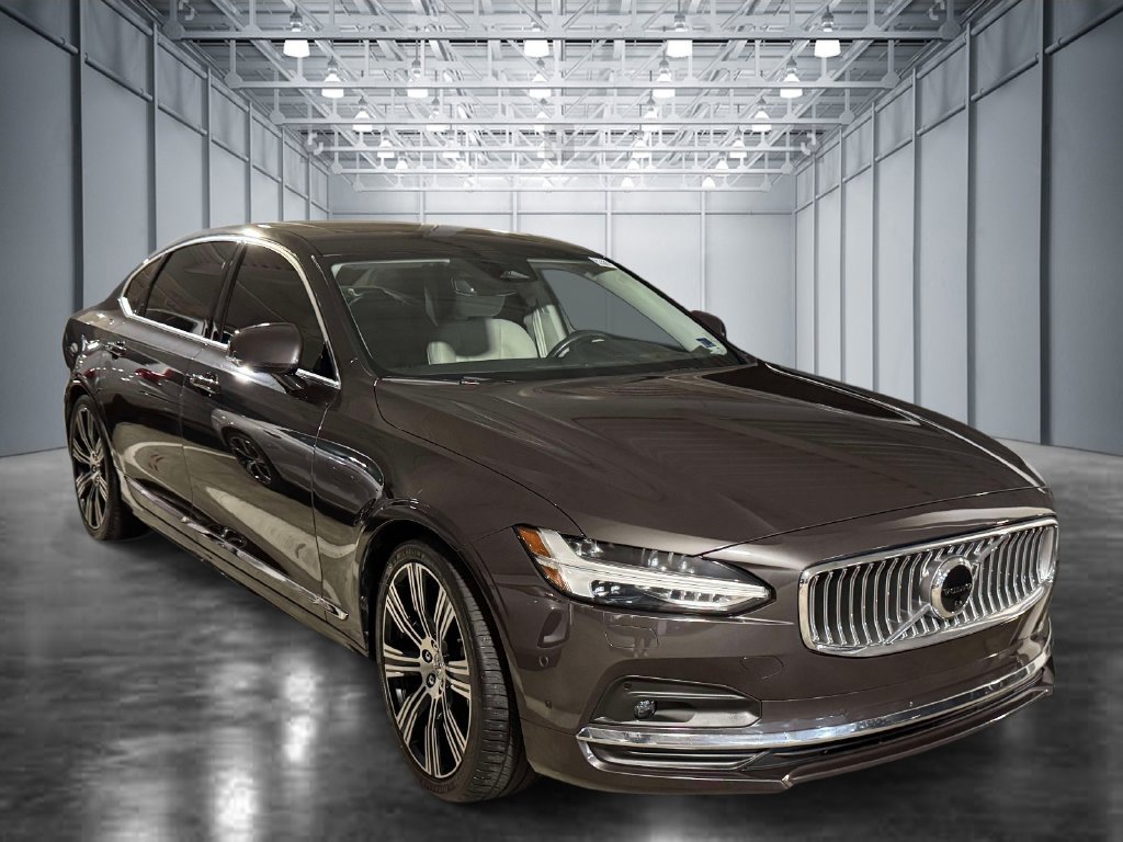 Used 2023 Volvo S90 B6 Ultimate w/ Protection Package Premier